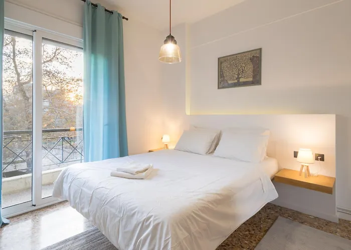 The Flat Downtown * Volos