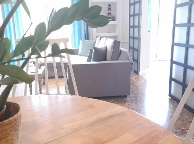 The Flat Downtown * Βόλος